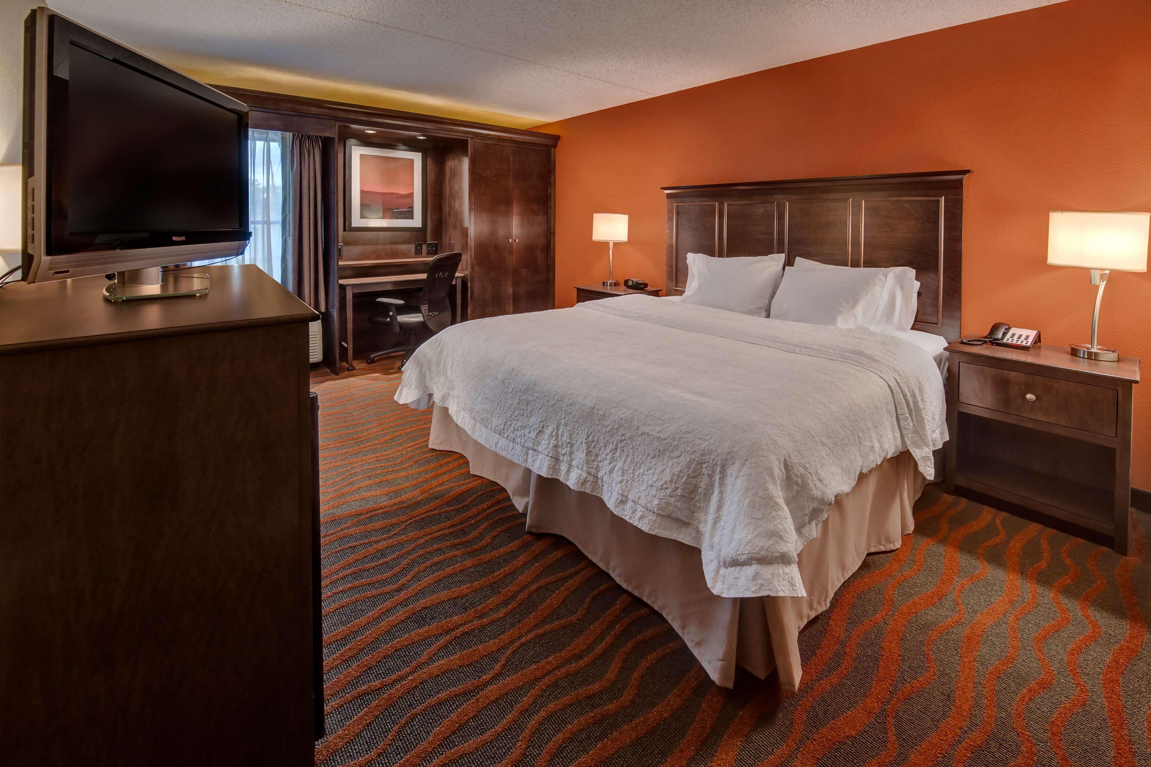Hampton Inn By Hilton Clarksville Bagian luar foto
