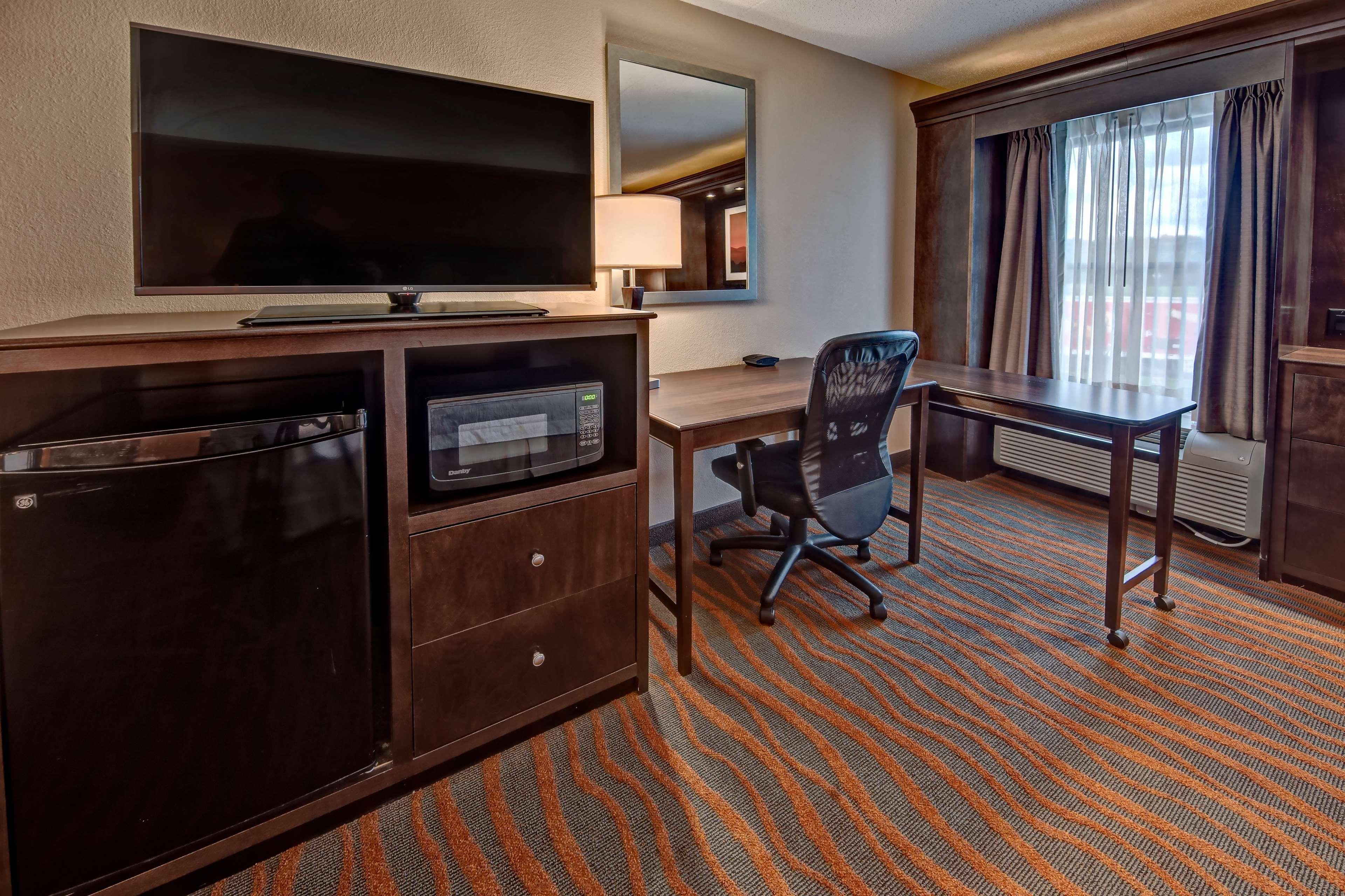 Hampton Inn By Hilton Clarksville Bagian luar foto