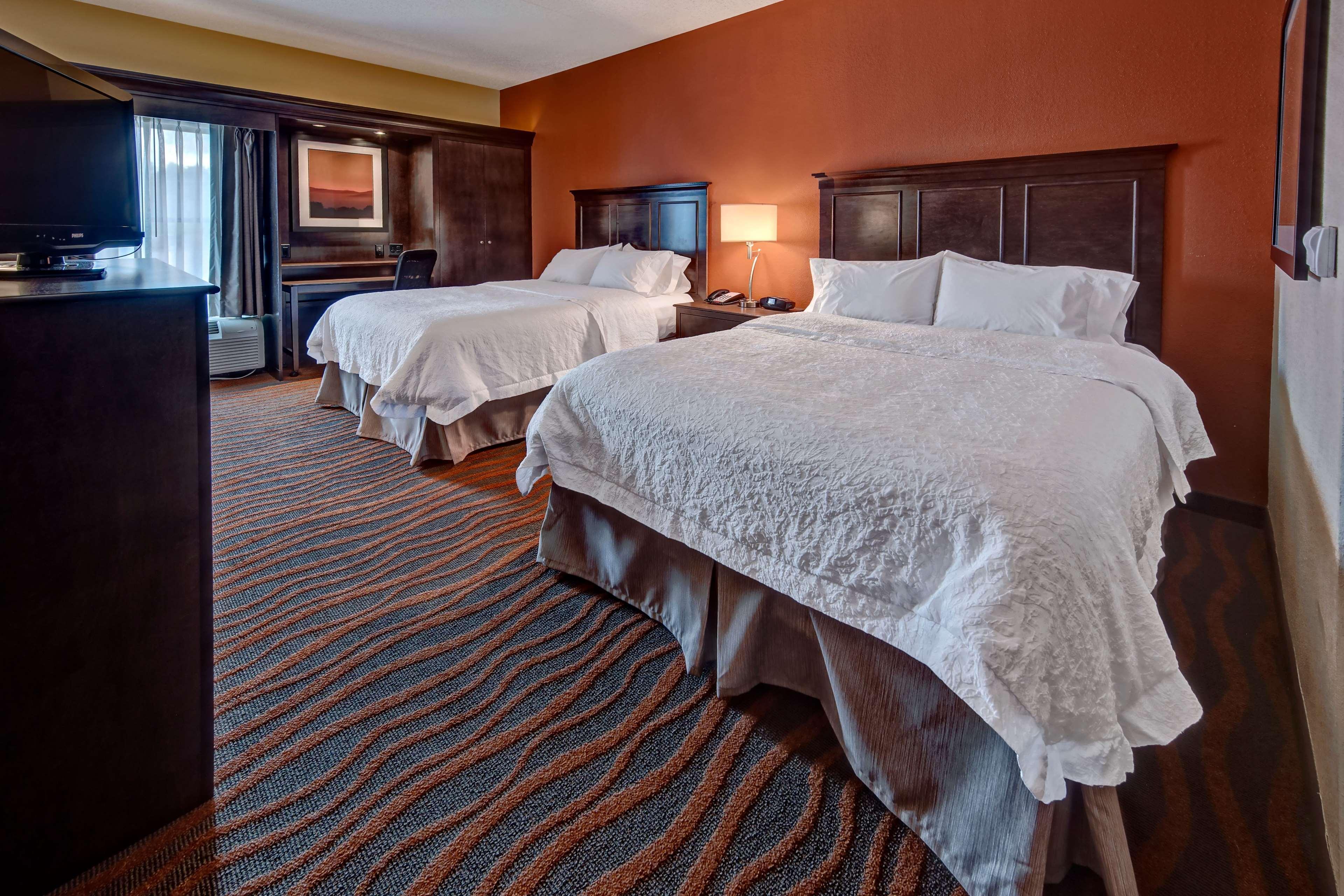 Hampton Inn By Hilton Clarksville Bagian luar foto