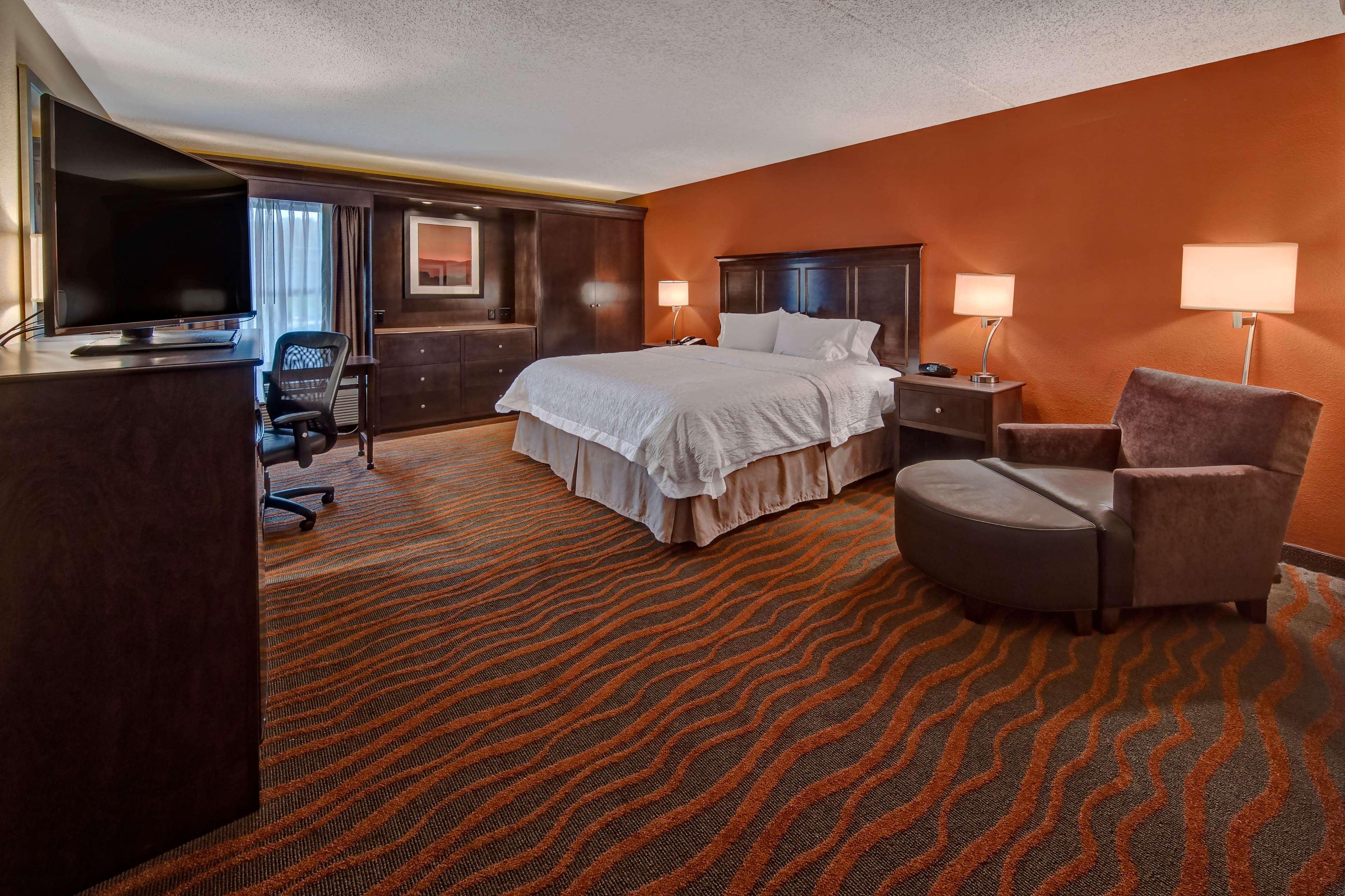 Hampton Inn By Hilton Clarksville Bagian luar foto