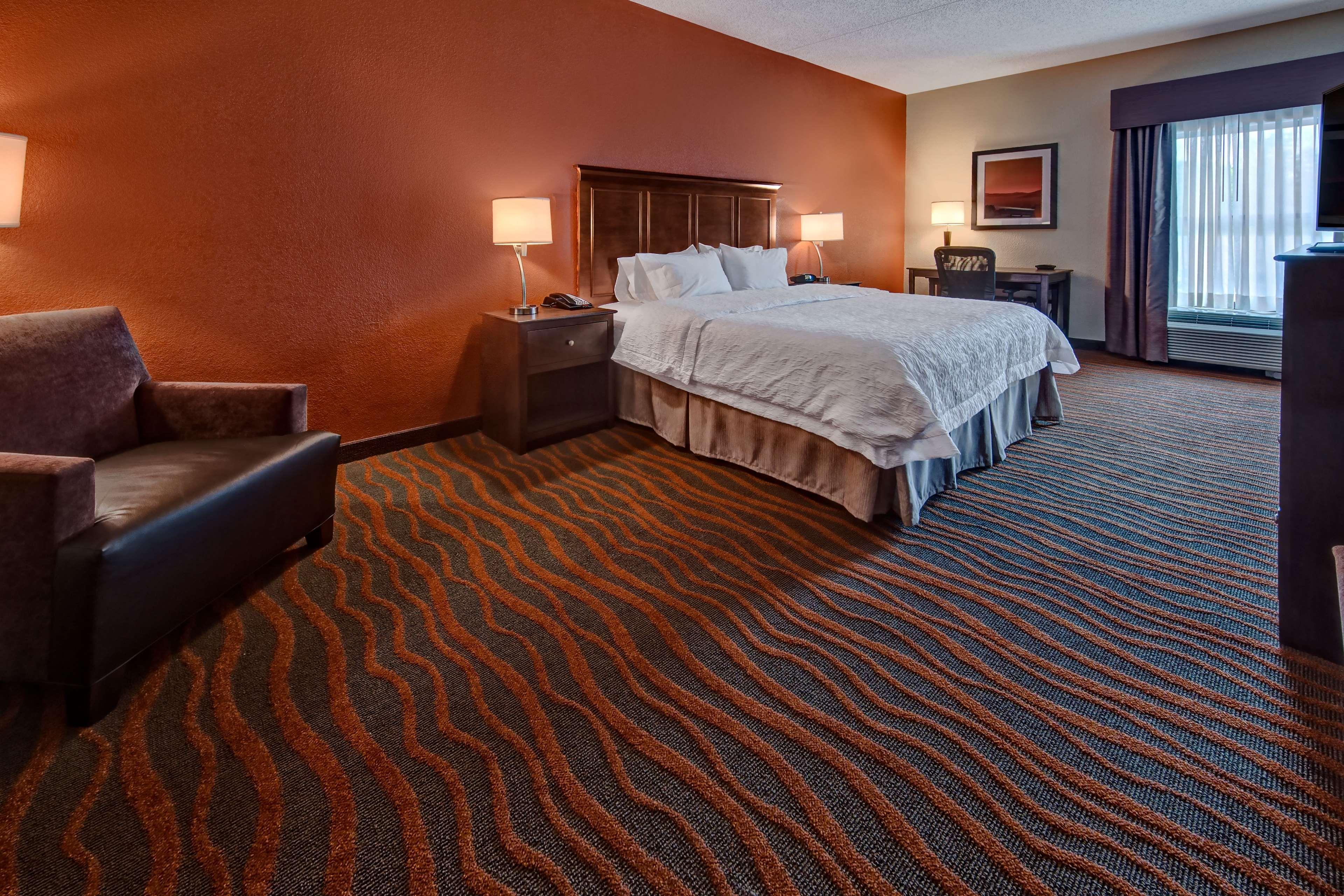 Hampton Inn By Hilton Clarksville Bagian luar foto